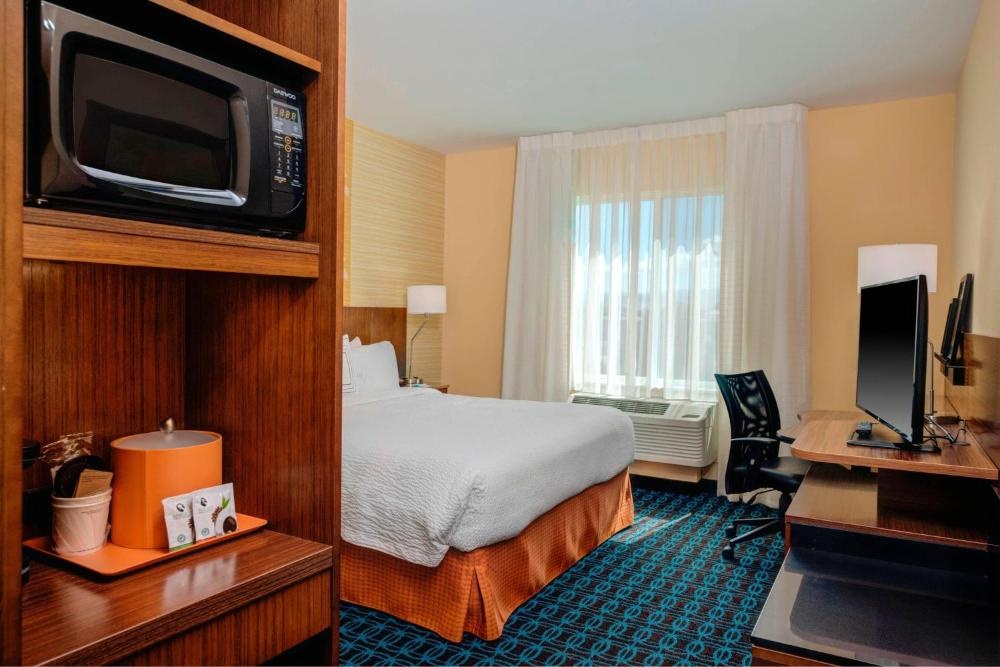 Fairfield Inn & Suites by Marriott Hollister